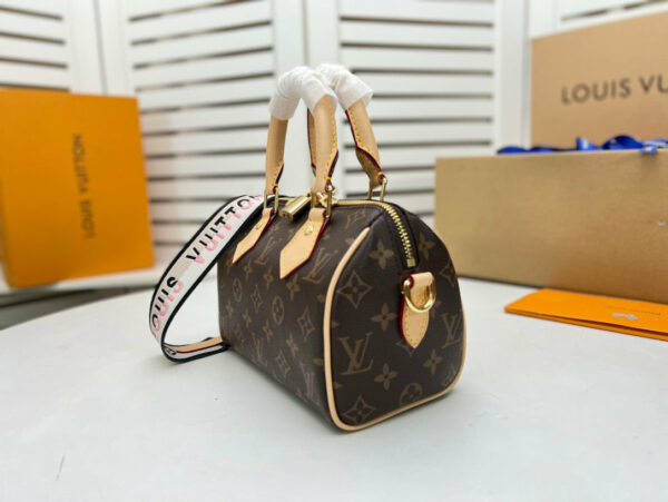 New Arrival L*V Handbag 793