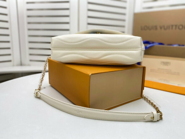 New Arrival L*V Handbag 787