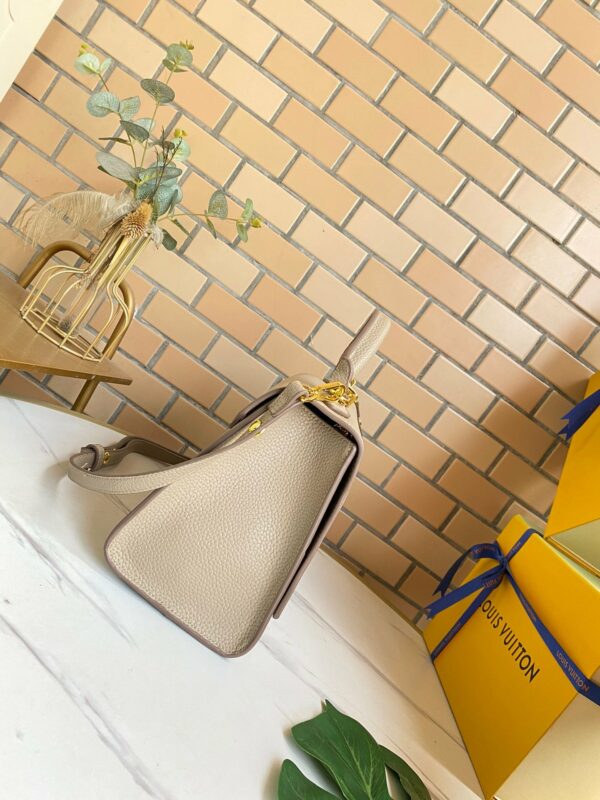 New Arrival L*V Handbag 786