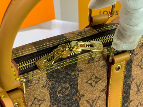 New Arrival L*V Handbag 723