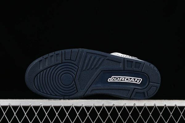 AJ Spizike Low Obsidian FQ1759-104