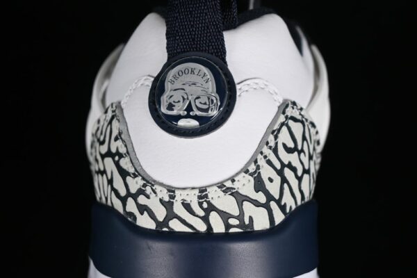AJ Spizike Low Obsidian FQ1759-104