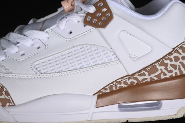 AJ Spizike Low Archaeo Brown FQ1759-101
