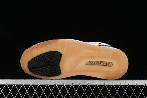 AJ Spizike Low White Black Metallic Gold HJ9019-100