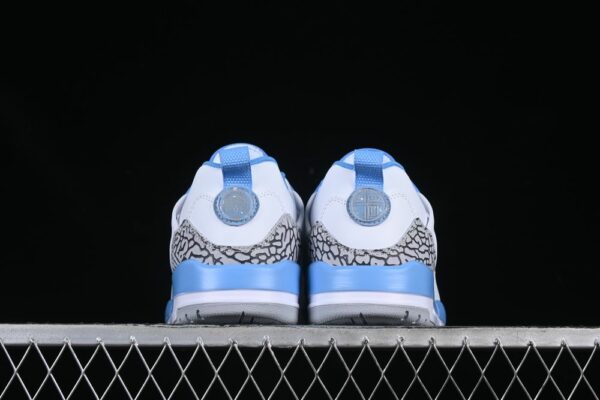 AJ Spizike Low UNC FQ1759-141