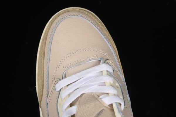 AJ Spizike Low Sand Drift Muslin HQ3439-101