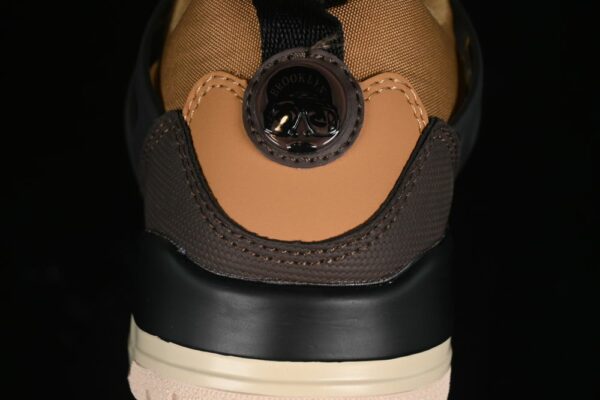 AJ Spizike Low Flax FQ1759-202