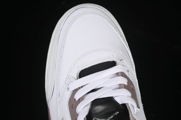 AJ Spizike Low White Cave Stone HV5974-111