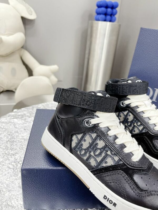 New Arrival Men Dior Shoes 024