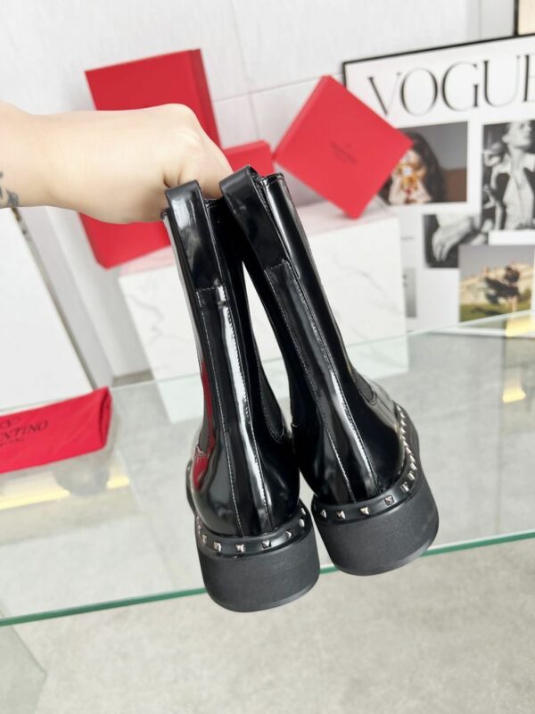 New Arrival Valentino Women Shoes 008