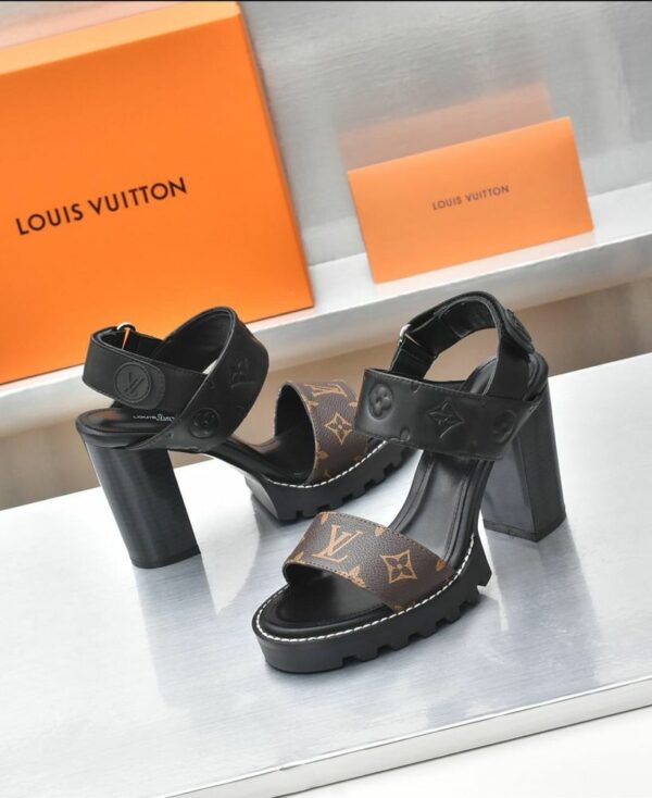 New Arrival Women LV Shoes 213