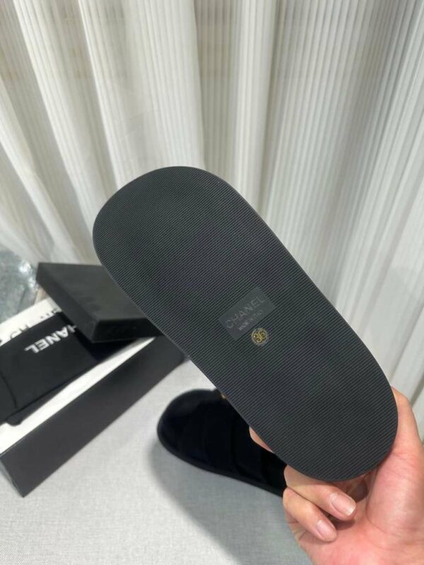 New Arrival Women Slippers 059