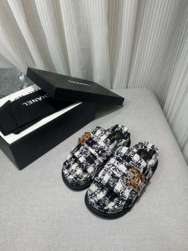 New Arrival Women Slippers 059