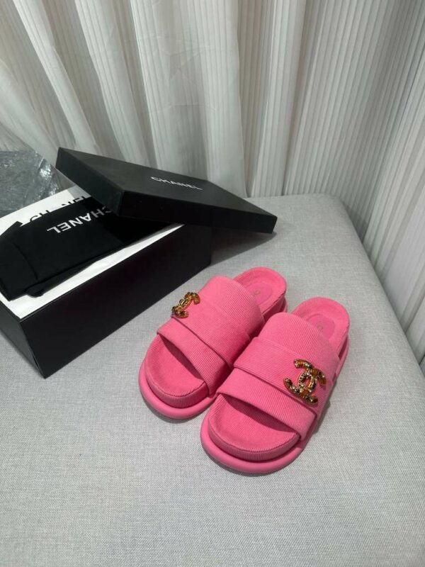 New Arrival Women Slippers 059
