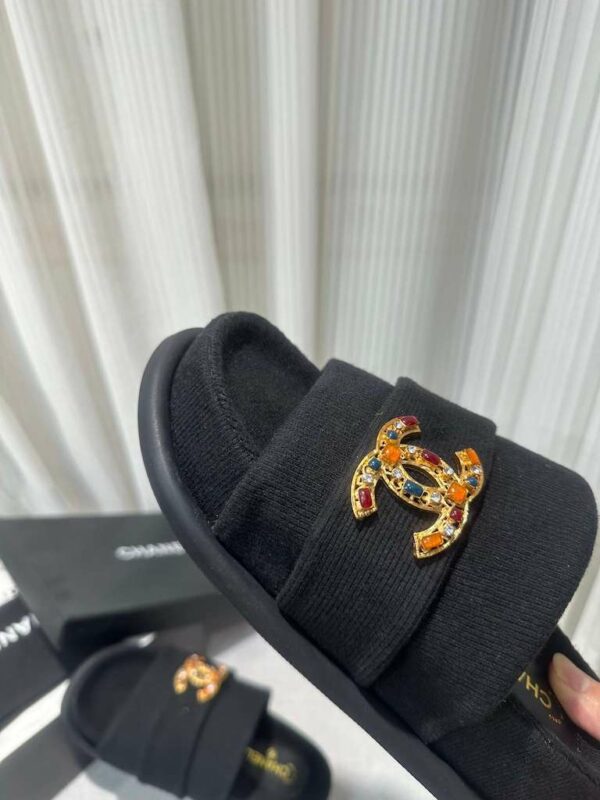 New Arrival Women Slippers 059
