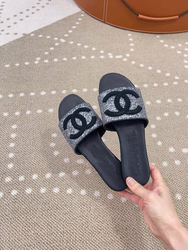 New Arrival Women Slippers 050