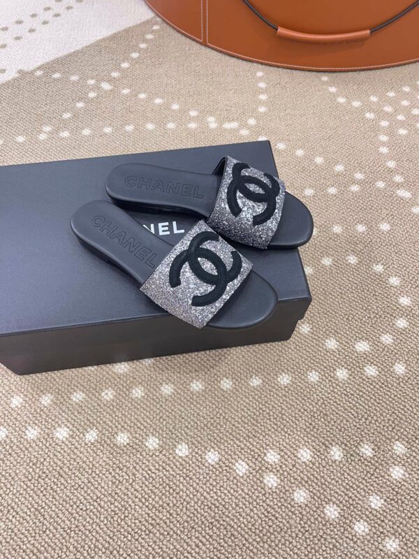New Arrival Women Slippers 050