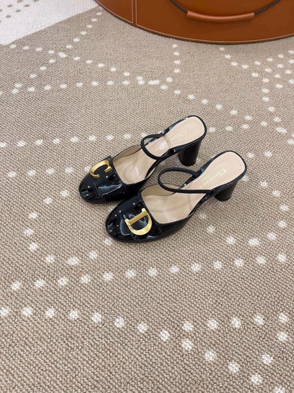 New Arrival Women Slippers 047