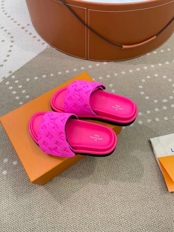 New Arrival Women Slippers 044