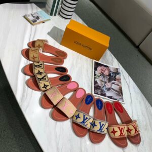 New Arrival Women Slippers 024