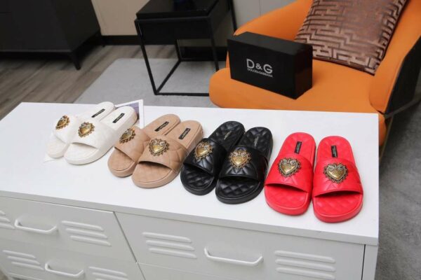 New Arrival Women Slippers 020