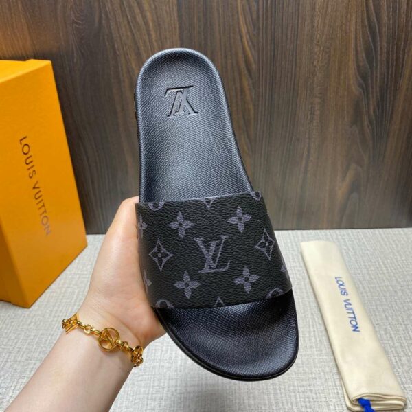New Arrival Women Slippers 014
