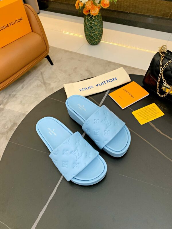 New Arrival Women Slippers 013
