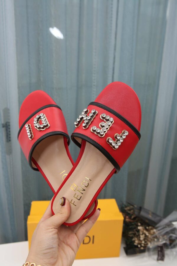 New Arrival Women Slippers 003