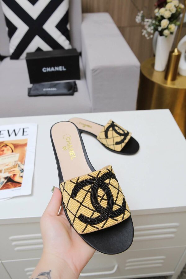 New Arrival Women Slippers 002