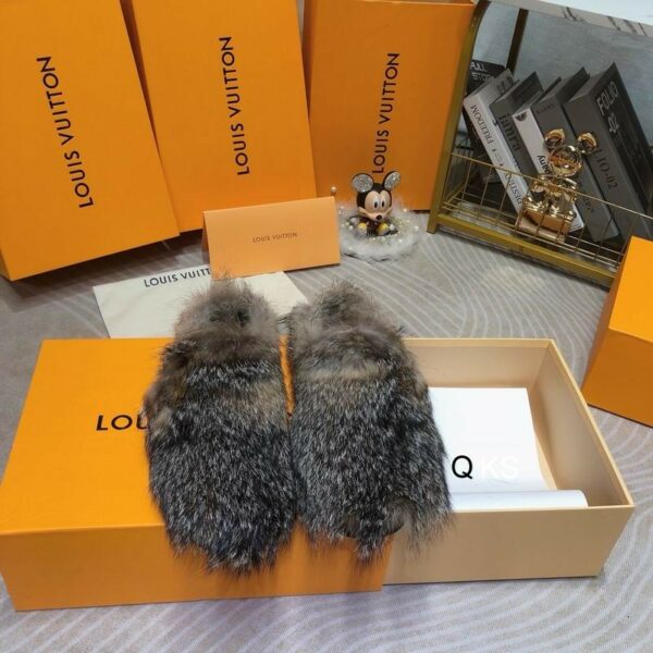 New Arrival Women LV Shoes 098