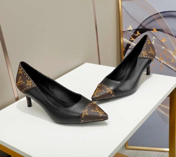 New Arrival Women LV Shoes 060