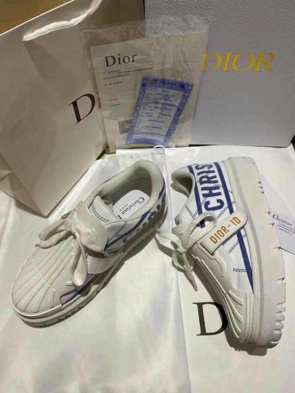 New Arrival Women Dior Shoes 012