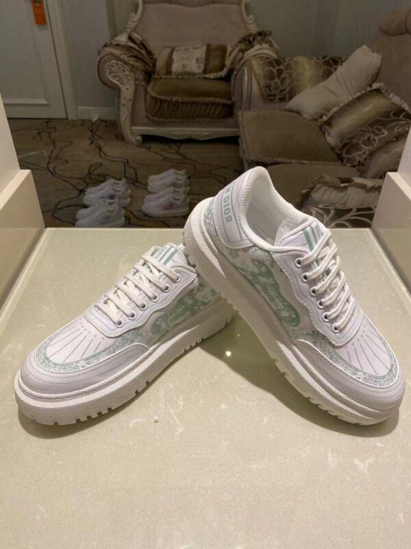New Arrival Women Dior Shoes 002