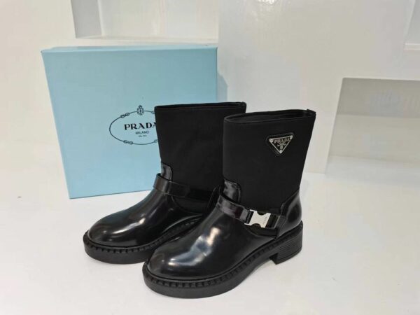 New Arrival Shoes P3020