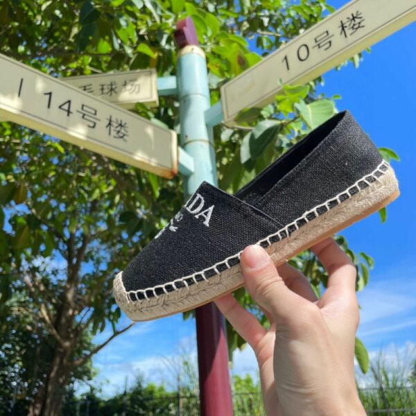 New Arrival Shoes P3015