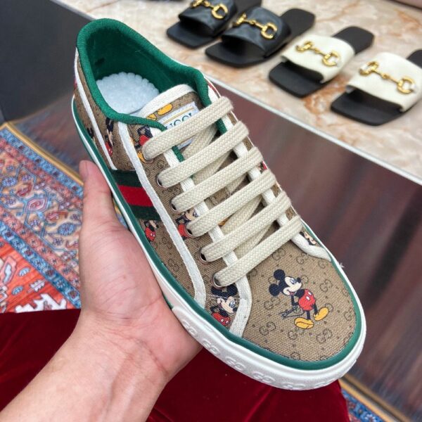 New Arrival Shoes G3031