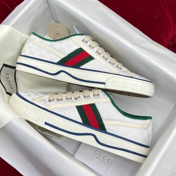 New Arrival Shoes G3030