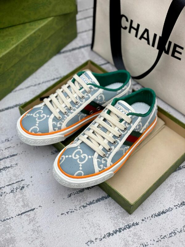 New Arrival Shoes G3030