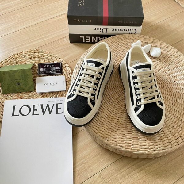 New Arrival Shoes G3202