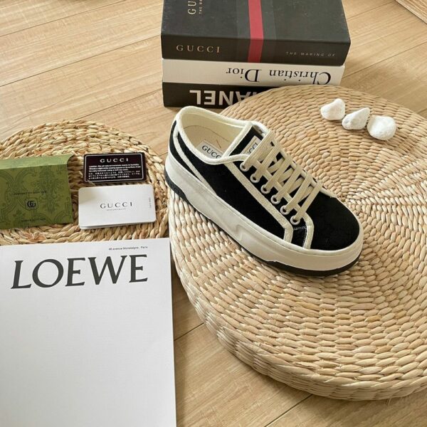 New Arrival Shoes G3202