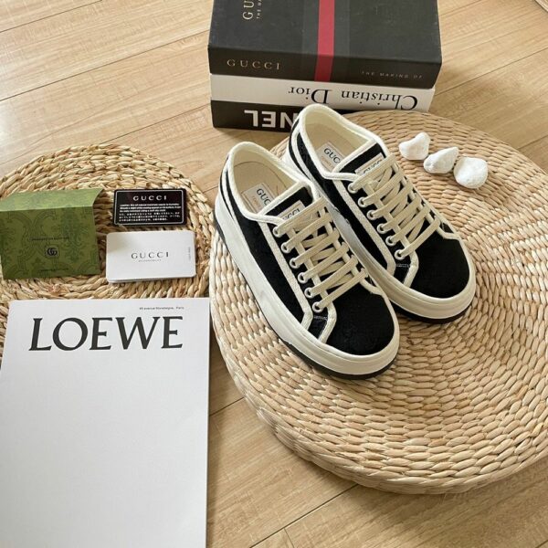 New Arrival Shoes G3202