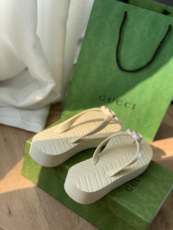 New Arrival Shoes G3021