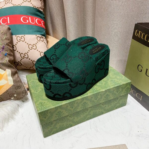 New Arrival Shoes G3022