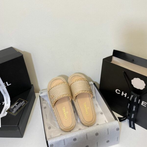 New Arrival Shoes C3045