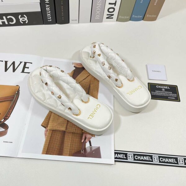 New Arrival Shoes C3104