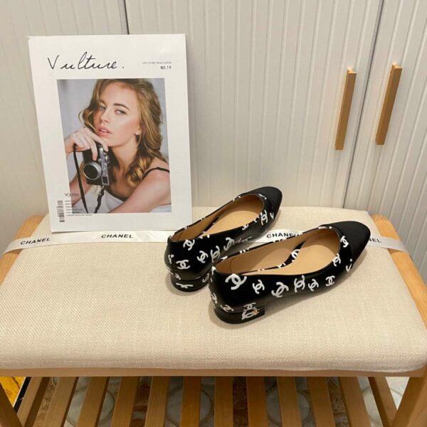 New Arrival Shoes C3063