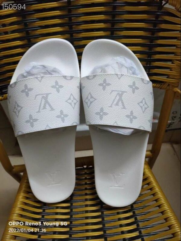 New Arrival Shoes L3020