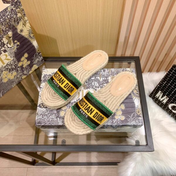New Arrival Shoes D3005