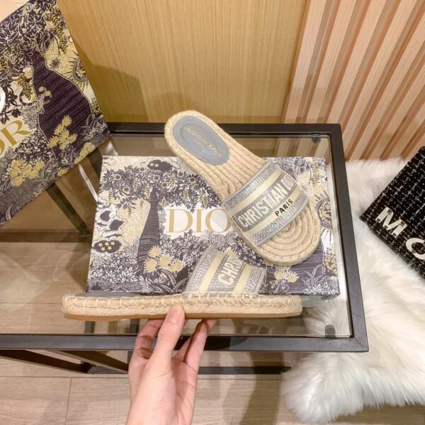 New Arrival Shoes D3005