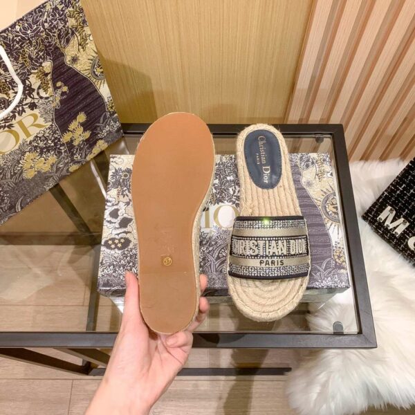 New Arrival Shoes D3005